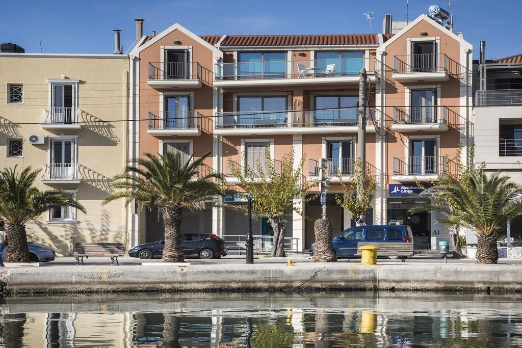 Argostoli Marina Suites エクステリア 写真