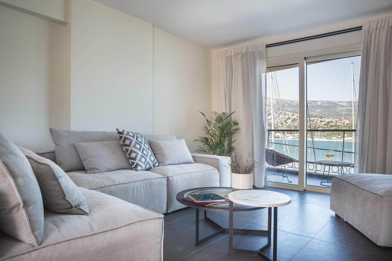 Argostoli Marina Suites エクステリア 写真